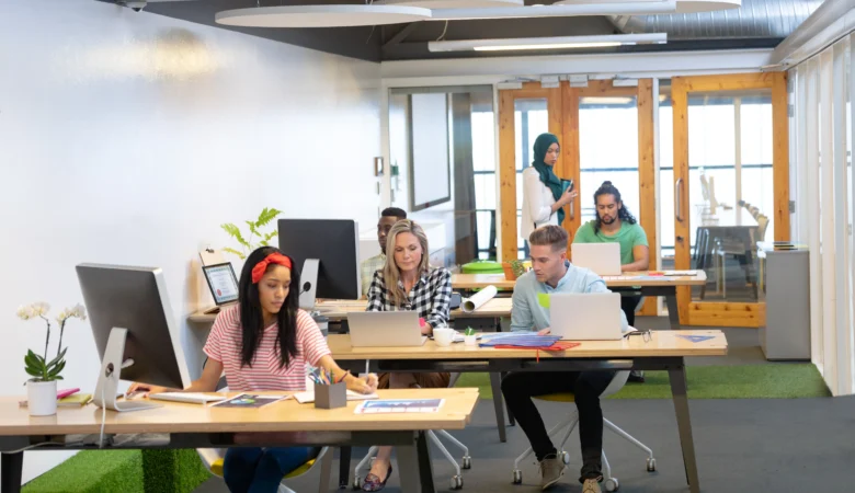 Hot Desk Best Practices for 2026